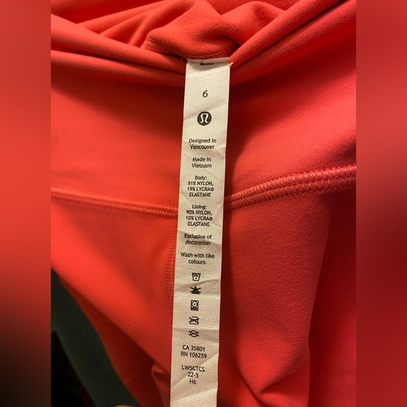 Lululemon Align Double Lined Leggings - Sz 6 - Beautiful Coral Color - Picture 8 of 8